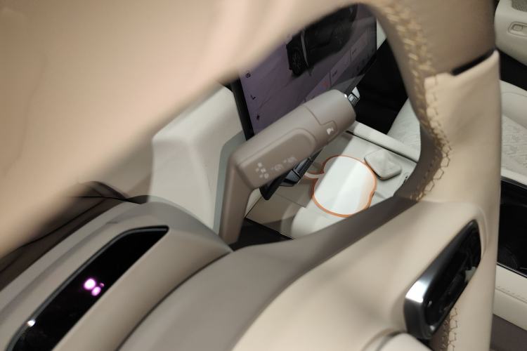 Used Zeekr 7X 2025 75 kWh Rear-Wheel Drive Intelligent Driving Version