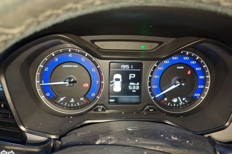 Used Geely Auto Vision X3 2019 Upgraded Model 1.5L CVT Elite Version