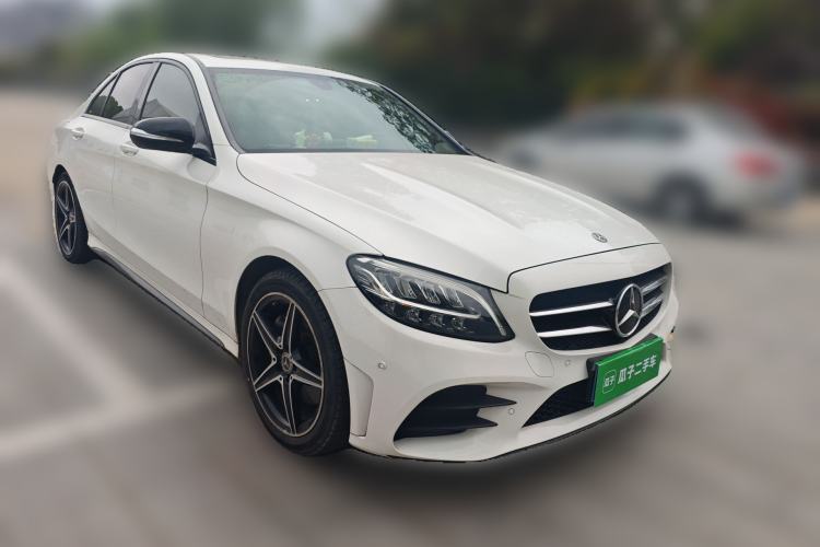 Used Mercedes-Benz C-Class 2020 Restyled C 260 Sport Edition Front Right 45 Deg