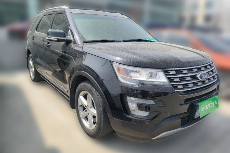 Used Ford Explorer 2016 2.3T Fashion Edition Front Right 45 Deg