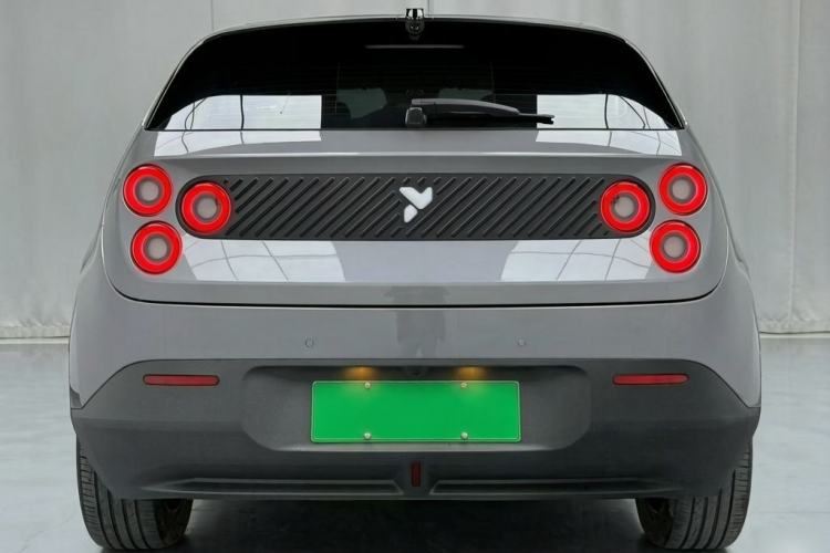 Used firefly 2025 Illuminated Edition
