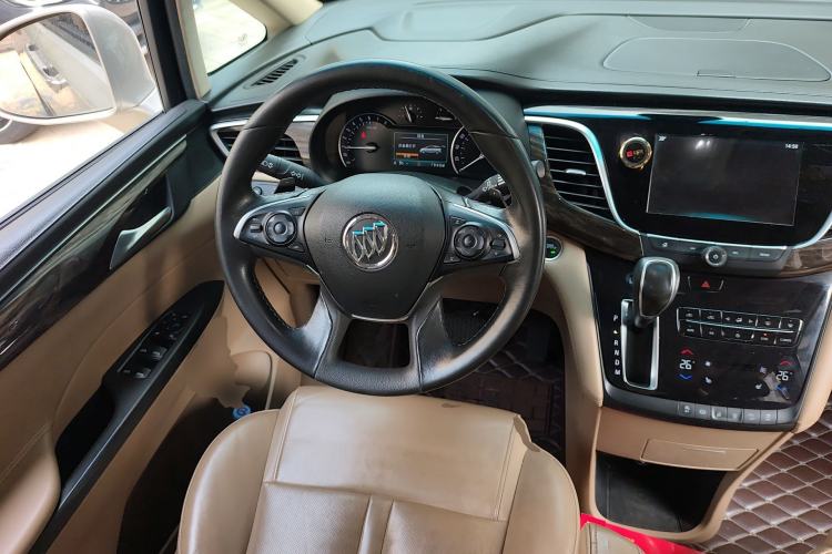 Used Buick GL8 2017 ES 28T Luxury Model China V Standard