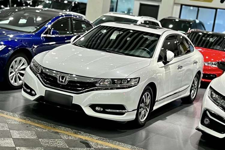 Used Honda Spirior 2015 2.0L Prestige Edition