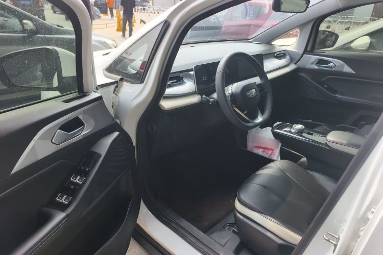 Used Geometry E Firefly 2023 320KM Cute & Handsome Tiger 5 Seats Driver Seat