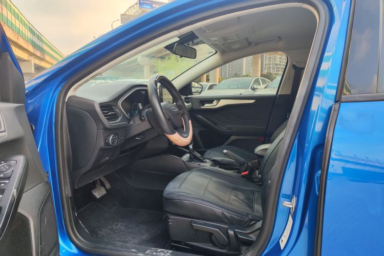 Used Ford Focus 2019 Sedan 1.5L Automatic FENGYUE Model China V Standard