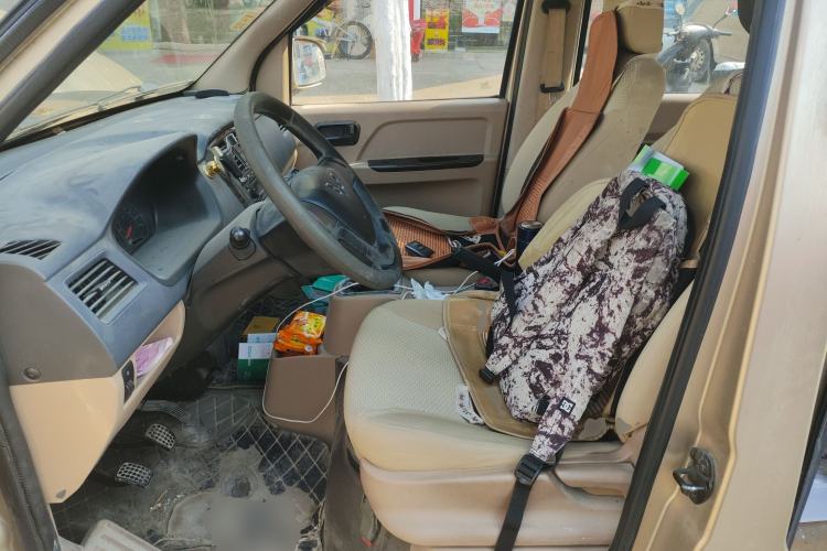 Used Wuling Rongguang 2014 1.2L S Standard Model