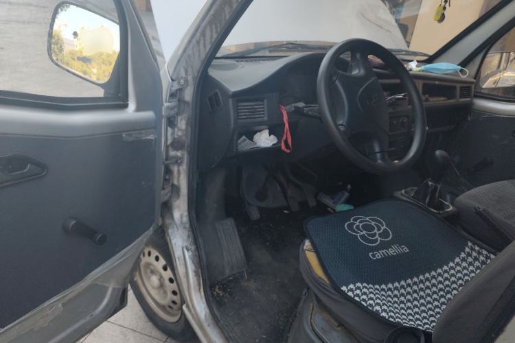 Used Wuling Zhiguang 2015 1.2L Practical LS-I Model