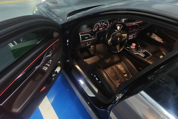 Used BMW 7 Series 2018 730Li Luxury Edition M Sport Package
