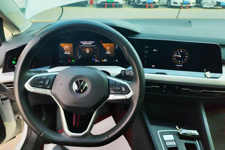 Used Volkswagen Golf 2023 280TSI DSG Pro