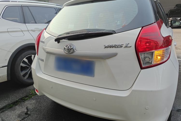 Used Toyota YARiS L Zhi Xuan 2015 1.5E Automatic Charm Edition Rear