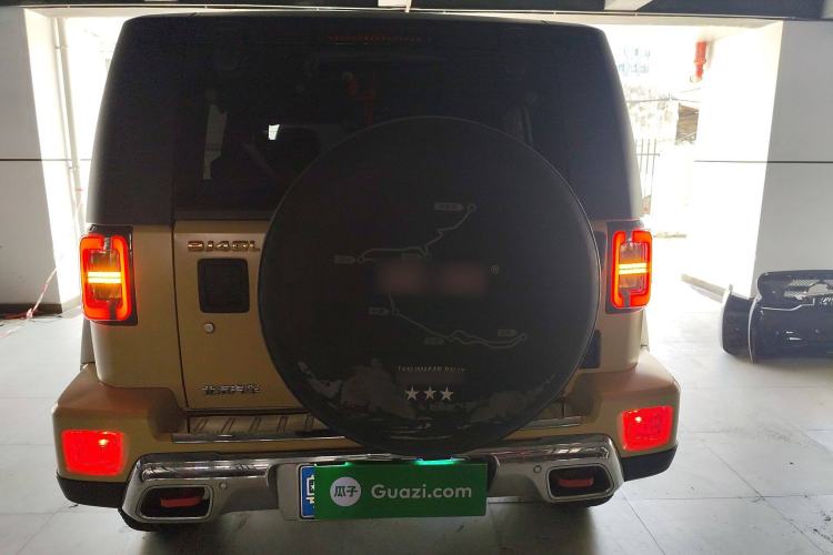 Used BAIC Off-Road BJ40 2019 2.3T Automatic Four-Wheel Drive Ring the Tower Champion Edition China VI