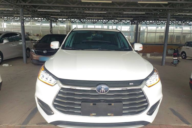 Used BYD Song 2021 Classic Edition 1.5T Automatic Elite Model
