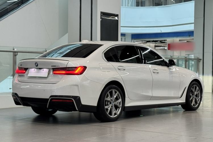 Used BMW i3 2024 eDrive 35 L
