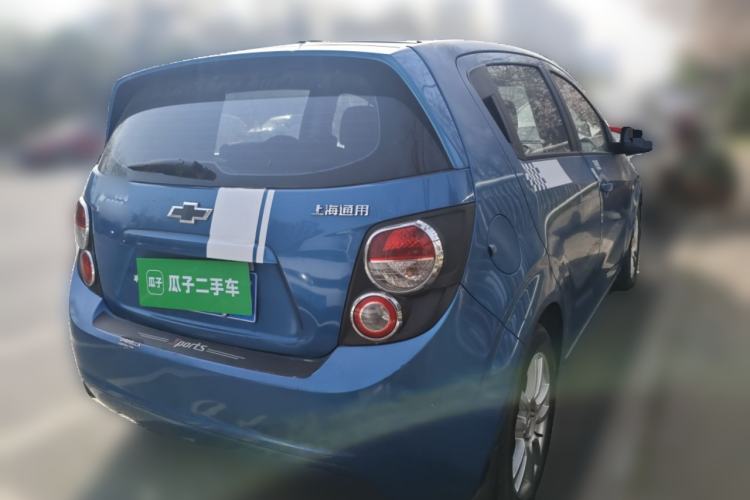 Used Chevrolet Aveo Sonic 2011 Hatchback 1.6L MT SX
