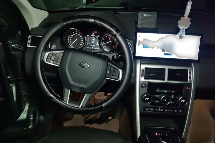 Used Land Rover Discovery Sport 2018 240 PS SE Version Steering Wheel