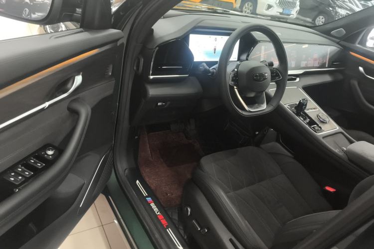 Used Geely Auto Monjaro L 2025 Dongfang Yao 2.0TD Automatic All-Wheel-Drive Wangyue Edition Driver Seat