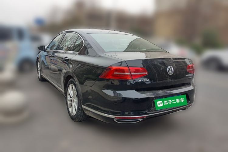 Used Volkswagen Magotan 2018 330TSI DSG Luxury Model Rear Left 45 Deg