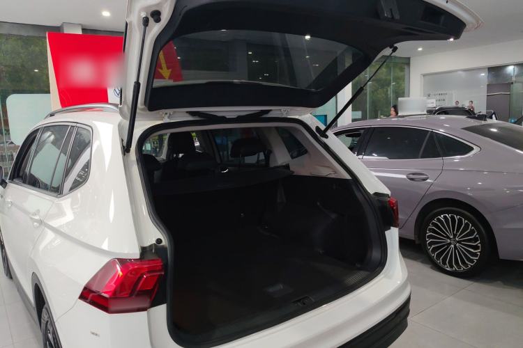 Used Volkswagen Tiguan L 2021 330TSI Automatic Two-Wheel Drive Comfort Edition
