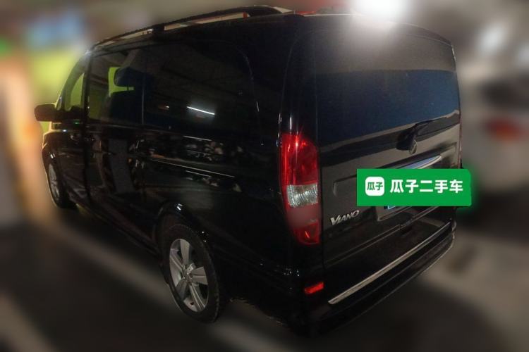 Used Mercedes-Benz Viano 2013 3.0L Hospitality Edition
