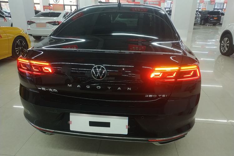 Used Volkswagen Magotan 2020 280TSI DSG Comfort Edition Rear