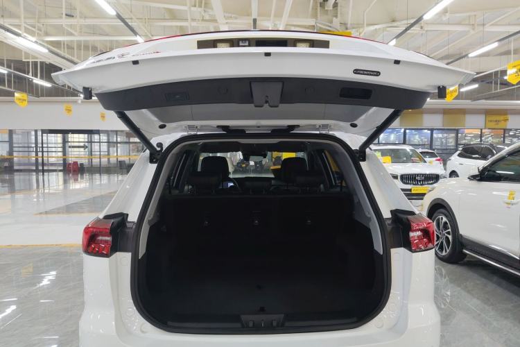 Used Chery Tiggo 8 PRO 2024 Champion Edition 290T Two-Wheel Drive Shining Version 5 Seats