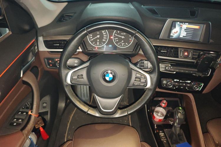 Used BMW X1 2016 sDrive18Li Luxury Model Steering Wheel