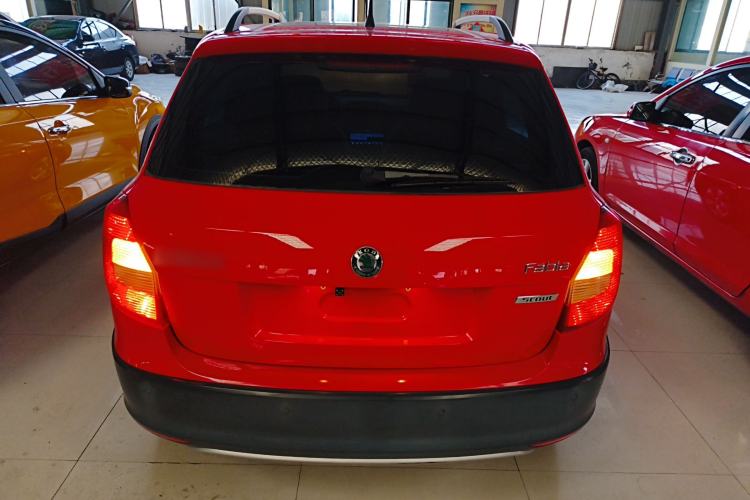 Used Skoda Fabia 2012 1.6L Scout