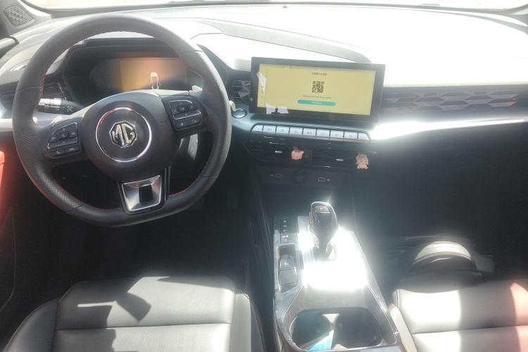 Used MG 5 2021 300TGI DCT Elegant Luxury Edition
