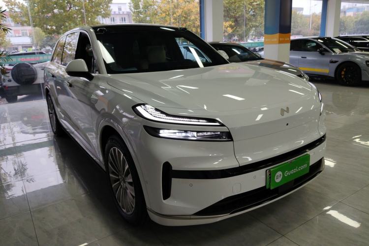 Used ONVO Luxeed L90 2025 Model—Max Six-Seater Version