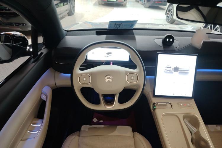 Used Nio ES6 2024 75 kWh Steering Wheel