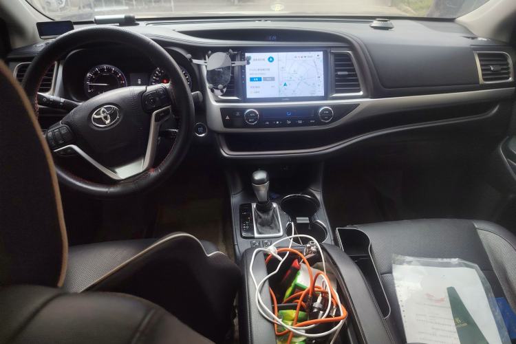 Used Toyota Highlander 2015 2.0T Four-Wheel Drive Luxury Edition 7-Seater