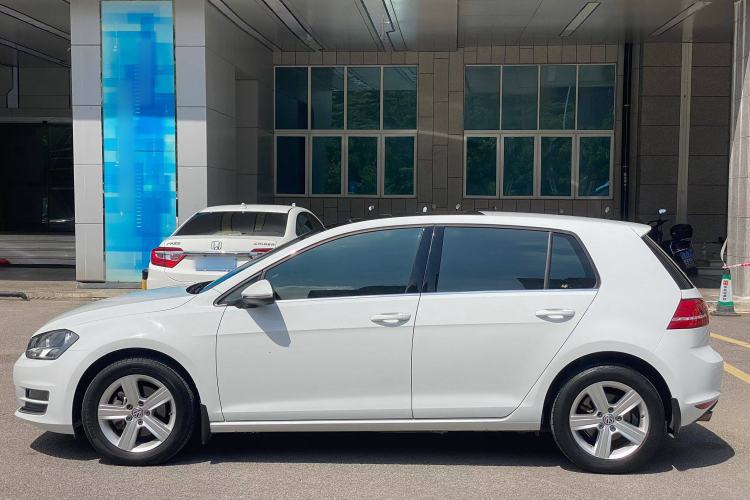 Used Volkswagen Golf 2016 230TSI Automatic Comfort Version