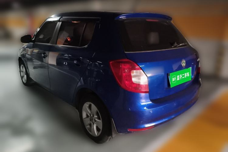 Used Skoda Fabia 2012 1.4L Automatic Crystal Edition
