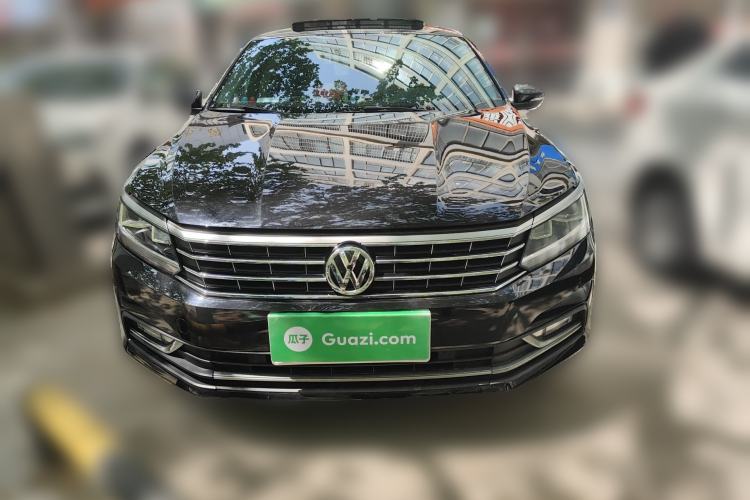 Used Volkswagen Passat 2017 330TSI DSG Luxury Edition Front