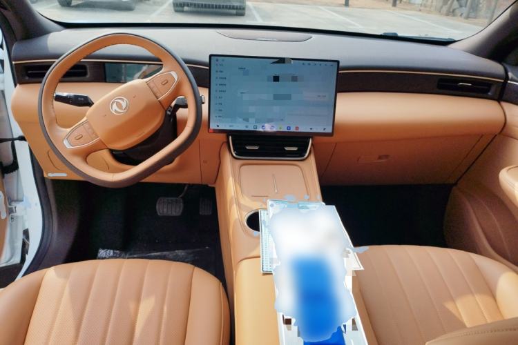 Used Dongfeng Aeolus L8 2025 Model 185KM Dream Edition
