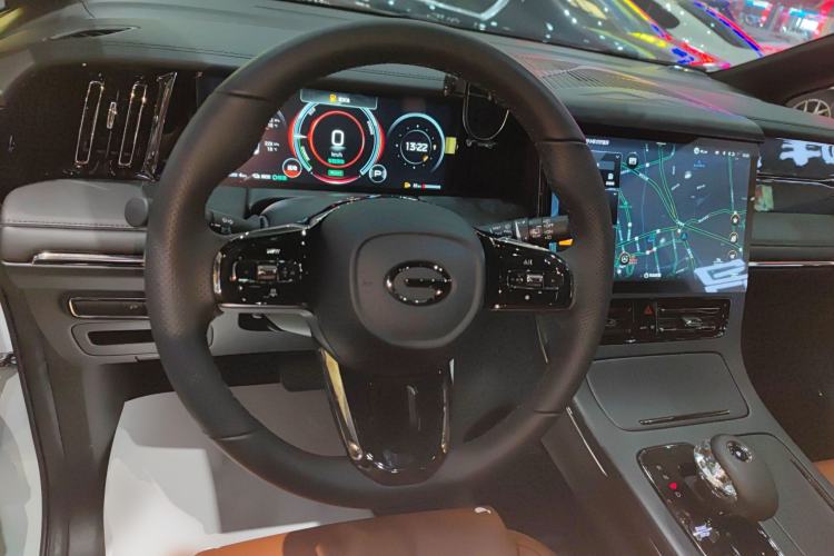 Used GAC Trumpchi E9 2024 E9 Deluxe Edition
