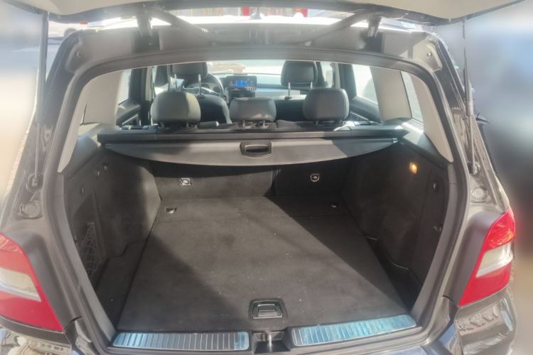 Used Mercedes-Benz GLK-Class 2011 GLK 300 4MATIC Dynamic Model