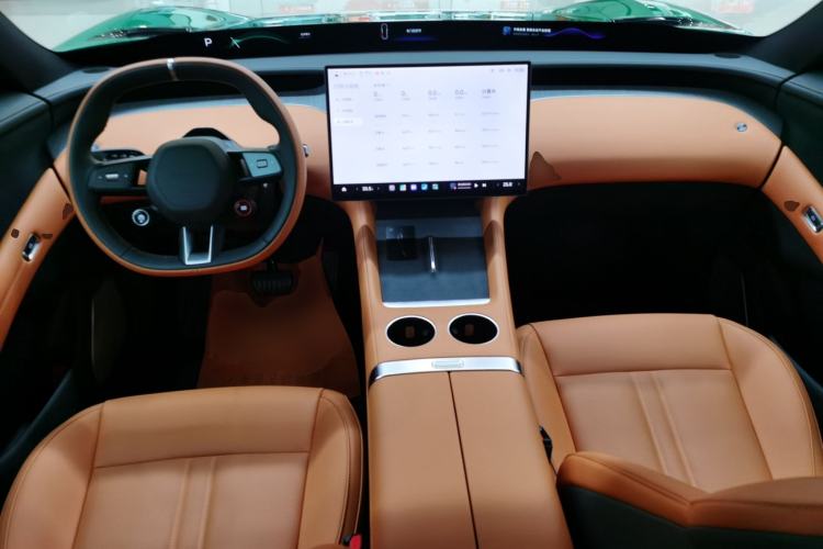 Used Xiaomi Auto YU7 2025 Ultra-Long Range All-Wheel Drive Pro Version
