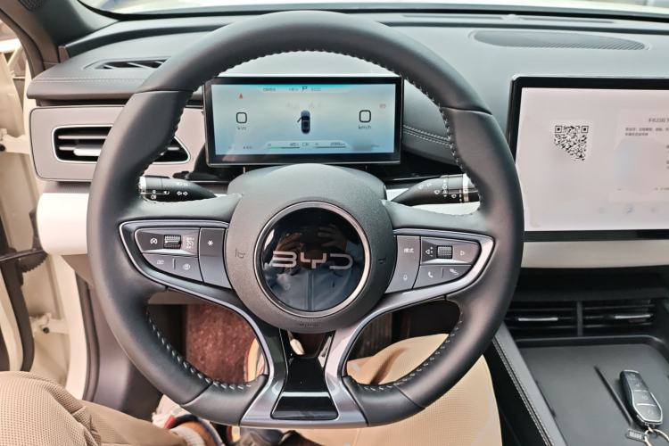 Used BYD Seal 06 New Energy 2024 DM-i 80KM Prestige Model
