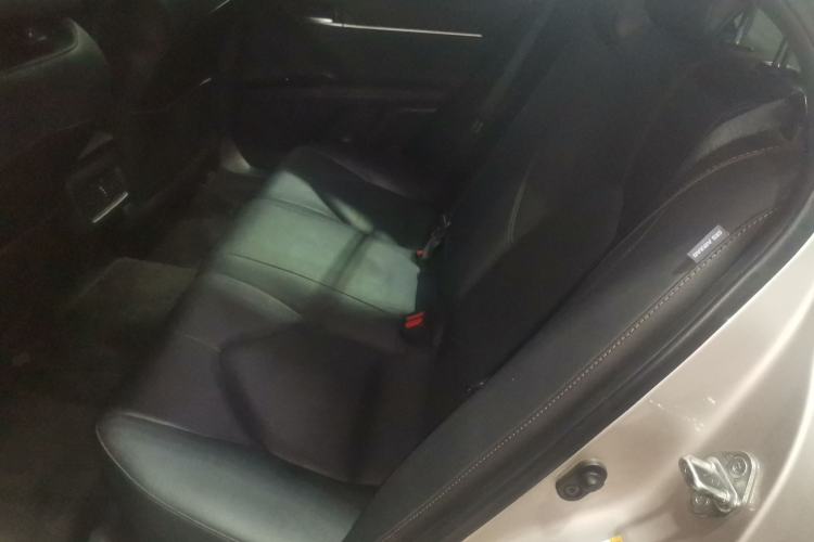 Used Toyota Camry 2018 2.5G Luxury Edition