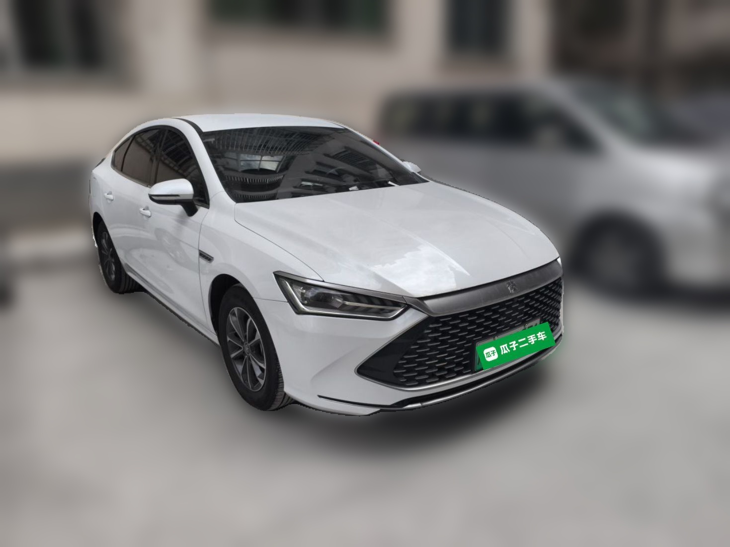 BYD Qin PLUS 2024 HONOR Edition DM-i 55KM Leading Model — снимка 3