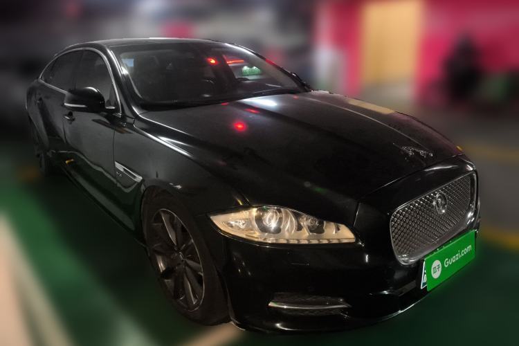 Used Jaguar XJ 2013 XJL 3.0 SC Flagship Business Edition Front Right 45 Deg