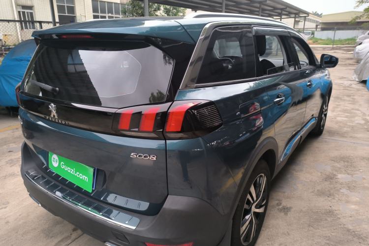 Used Peugeot 5008 2017 380THP 7-Seater Elite Edition
