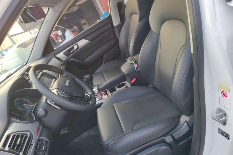 Used Haval H2 2018 Chuanxiang Edition Blue Badge 1.5T Dual-Clutch Two-Wheel Drive Fashionable Model