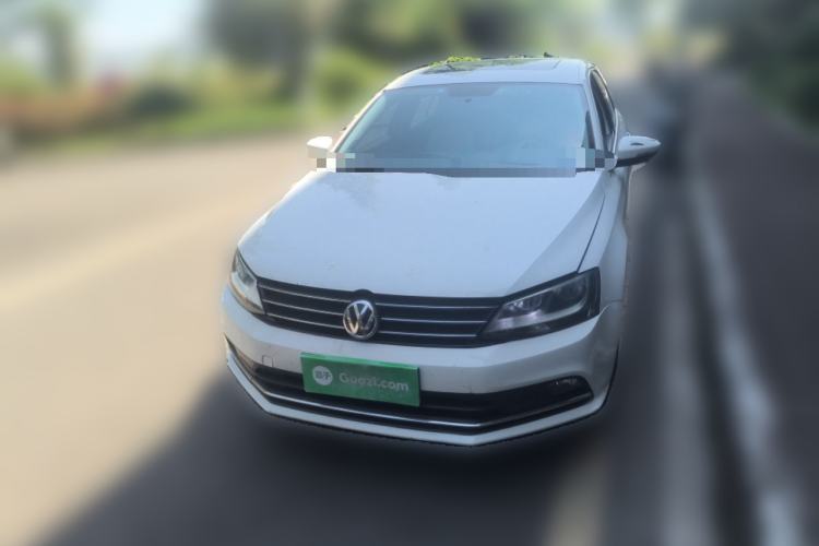 Used Volkswagen Sagitar 2015 1.6L Automatic Comfort Model Front