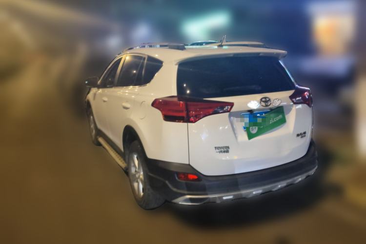 Used Toyota RAV4 2013 2.0L CVT Two-Wheel Drive Urban Edition
