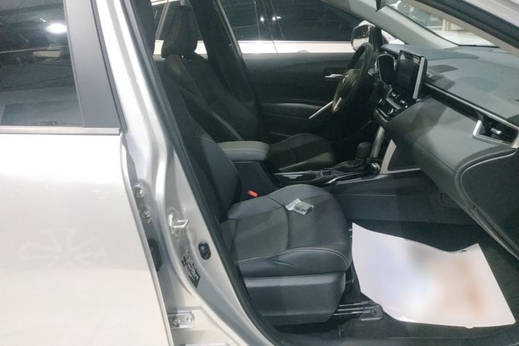 Used Toyota FRONTLANDER 2022 2.0L CVT Luxury Edition
