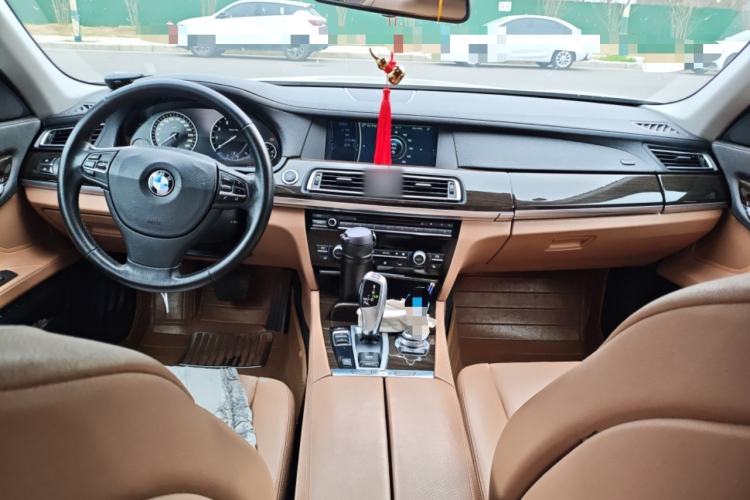 Used BMW 7 Series 2011 730Li Elegant Model
