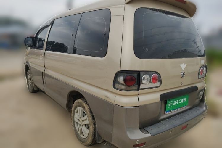 Used FORTHING Lingzhi 2015 V3 1.5L 7-Seater Luxury Model