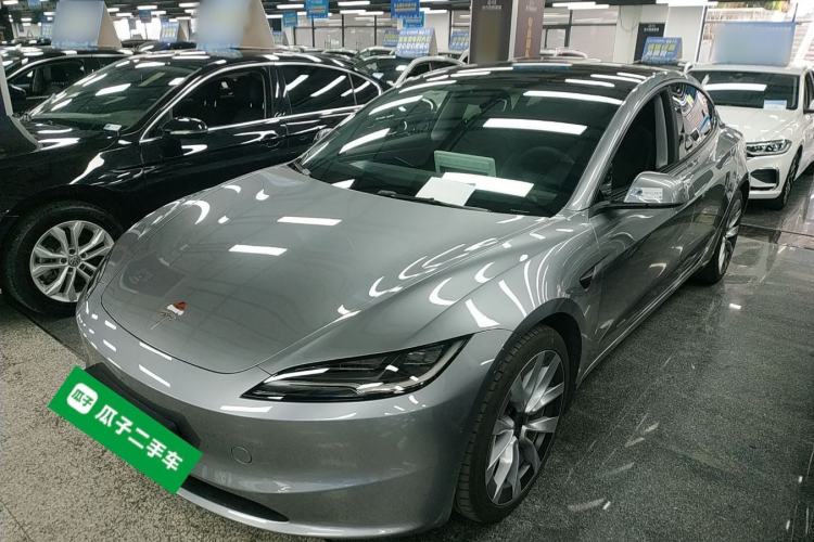 Used Tesla Model 3 2023 Long-Range All-Wheel-Drive Version